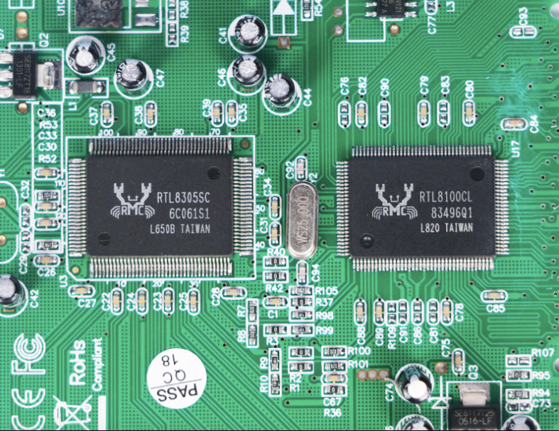 Plugadget PCI Quad Fast Ethernet 10/100Mbps Switch Board card Realtek 8305SC + 8100CL chipset 4 Port RJ45 Network Switch lan card